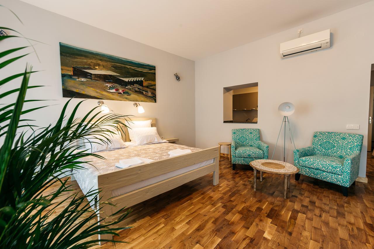 Yellowboot Aparthotel Sibiu Exterior foto